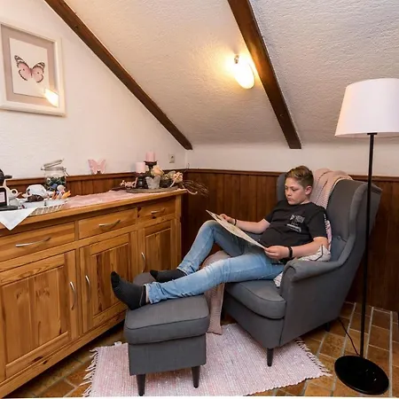 Haring * Китцекк-им-Заузаль